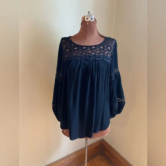 La miel blouse, hippie shirt, boho, bohemian top, black flowing - Picture 1 of 7